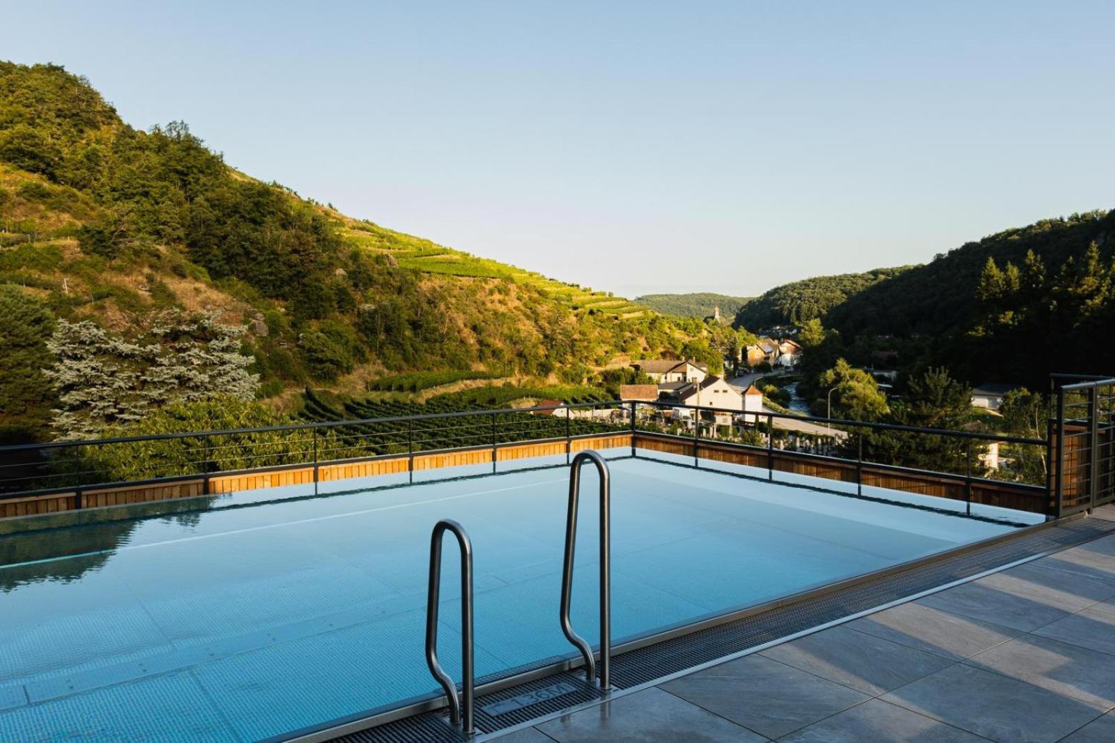 סנפטנברג Weinhaus Nigl - Hotel, Restaurant Und Spa מראה חיצוני תמונה